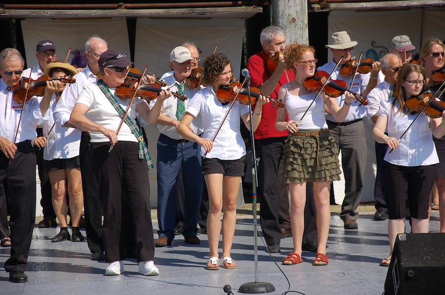 [dsc_5730.jpg] Cape Breton Fiddlers’ Association Second Group Number