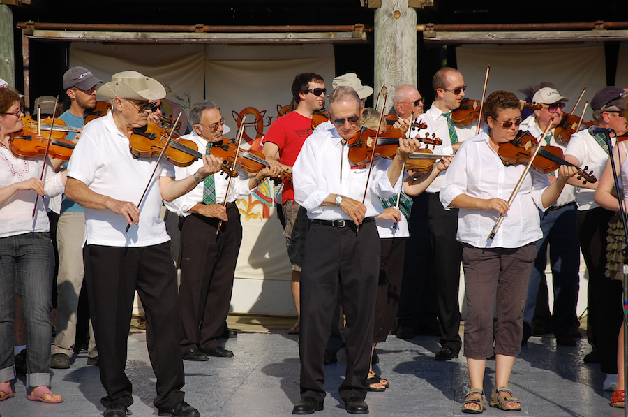 [dsc_5937.jpg] Third Group Number in Tribute to Members of the Cape Breton Fiddlers’ Association Who Have Passed Away Since Last Year
