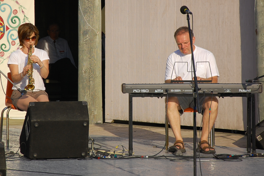 [dsc_6002.jpg] Monica MacNeil on soprano saxophone accompanied by Sheumas MacNeil on keyboards