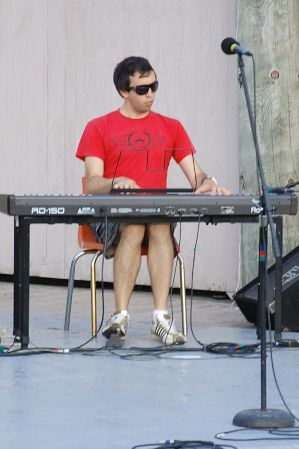 [dsc_6066.jpg] Kolten MacDonnell on keyboards