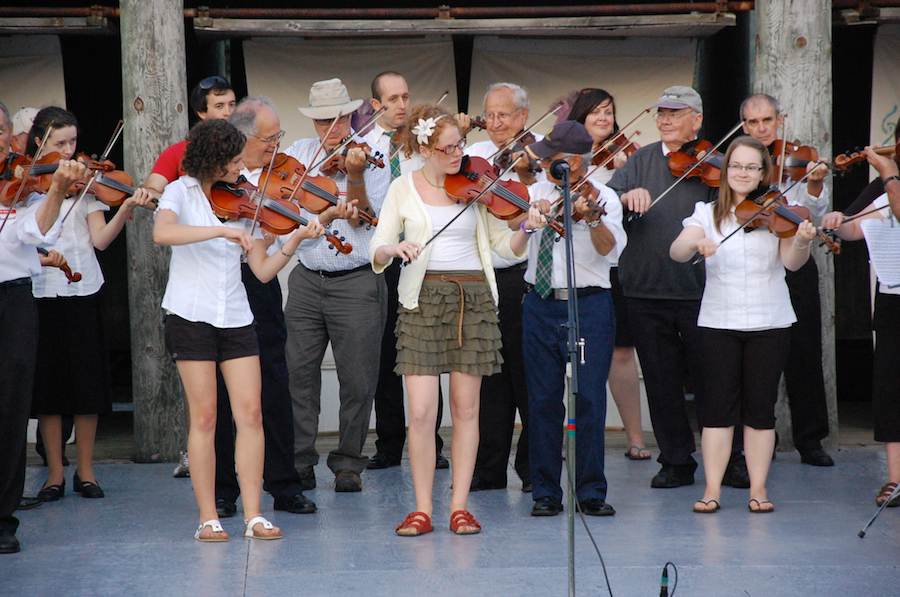 [dsc_6145.jpg] Cape Breton Fiddlers’ Association Final Group Number