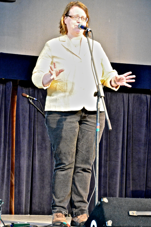 Wendy Bergfeldt emceeing