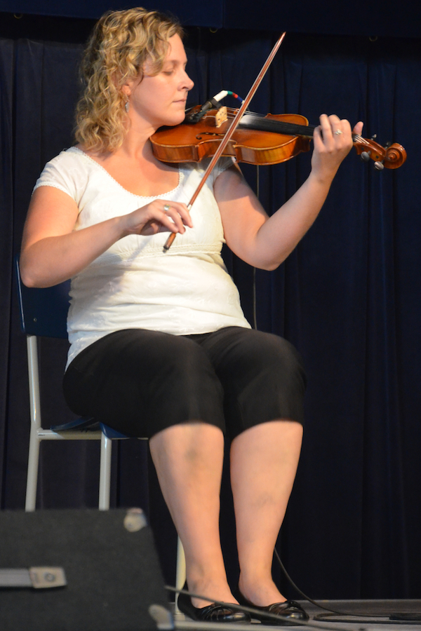 Leanne Aucoin on fiddle