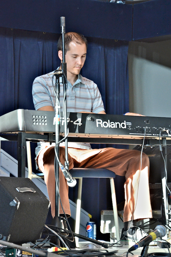 Tyson Chen on keyboards
