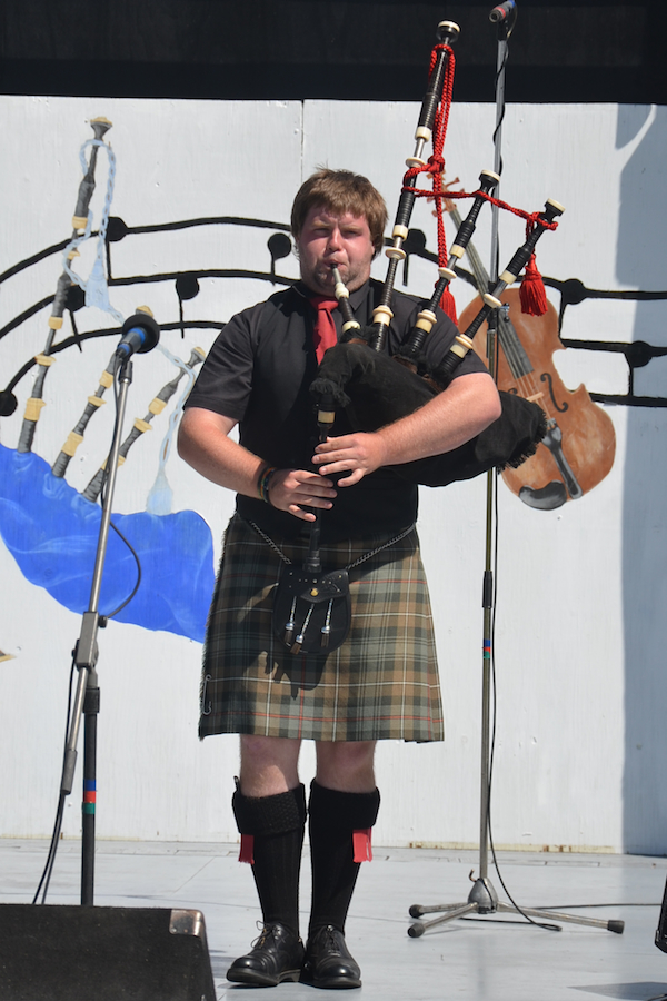 Michael MacMillan on solo Highland bagpipes