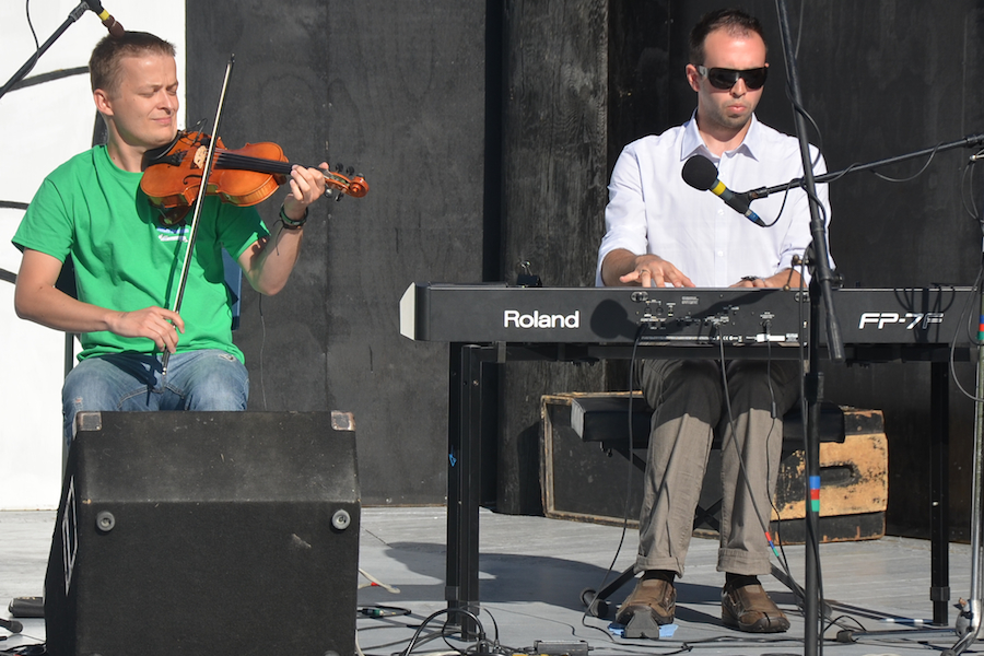 Kirill Raskolenko on fiddle accompanied by Kolten Macdonell on keyboard