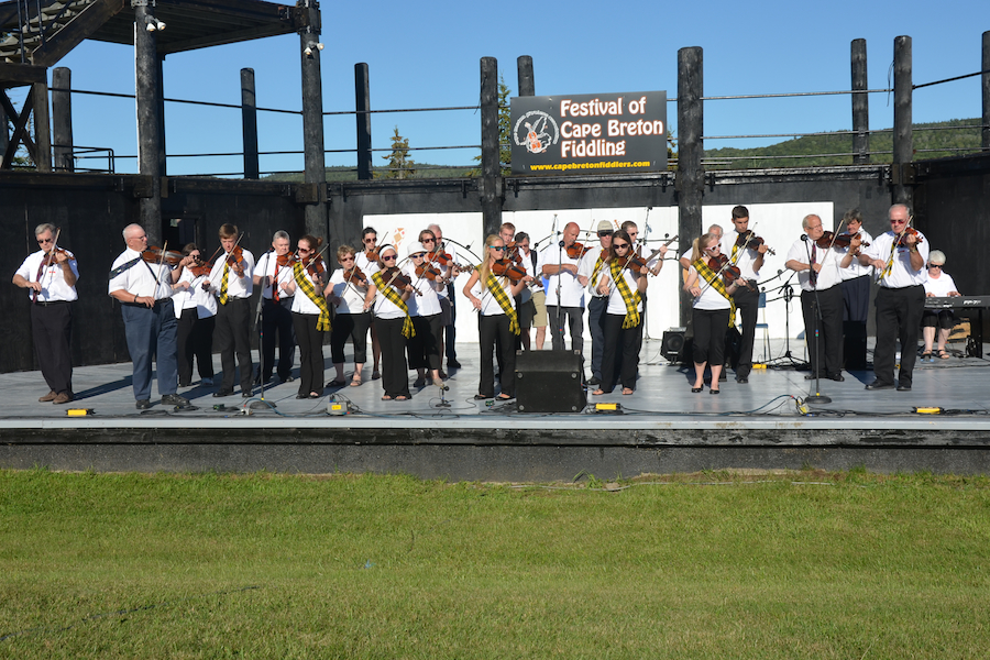 The Glengarry Fiddlers