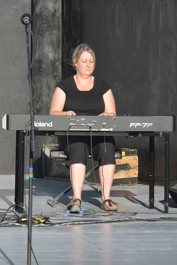Susan MacLean on keyboard