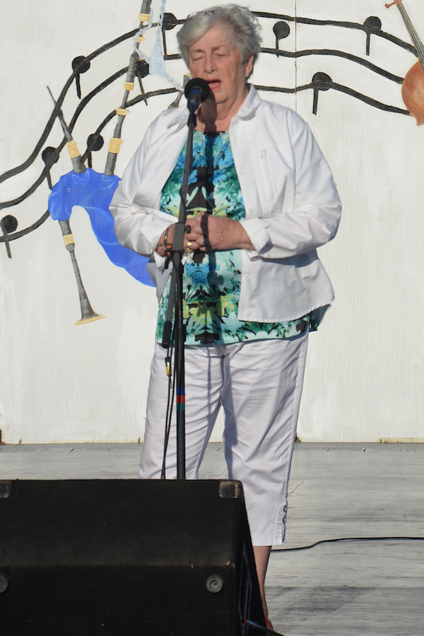 Alice Freeman singing unaccompanied