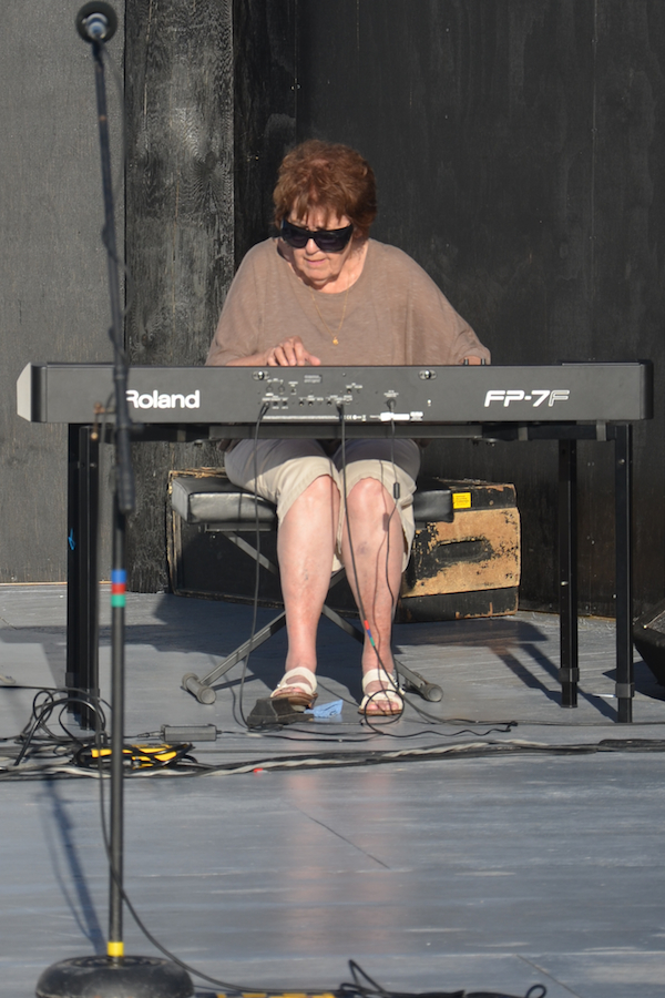 Janet Cameron on keyboard