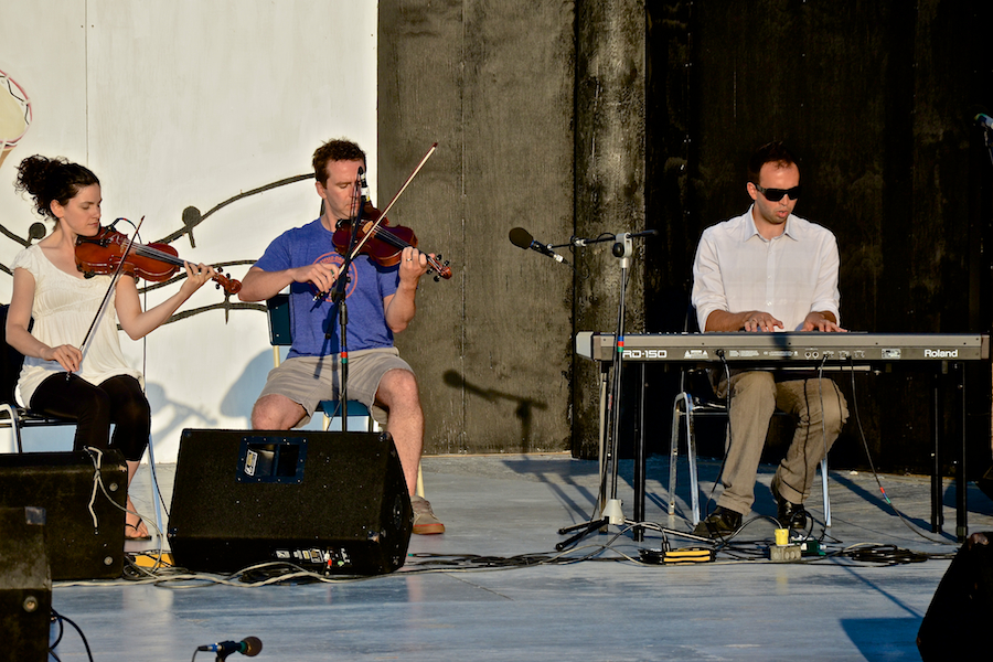 Lisa (Gallant) and Boyd MacNeil on fiddles accompanied by Kolten MacDonell on keyboard