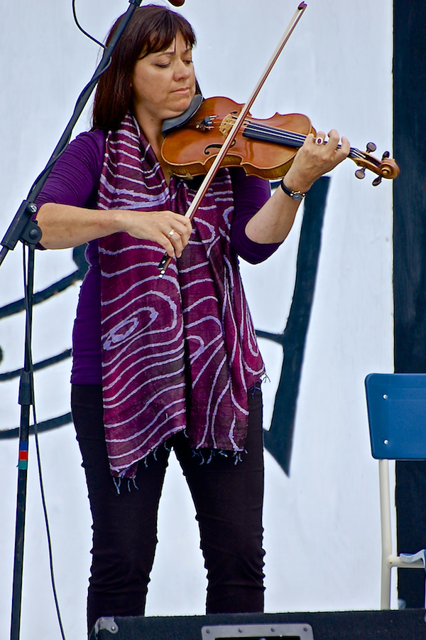 Heidi Ziegfeld on fiddle