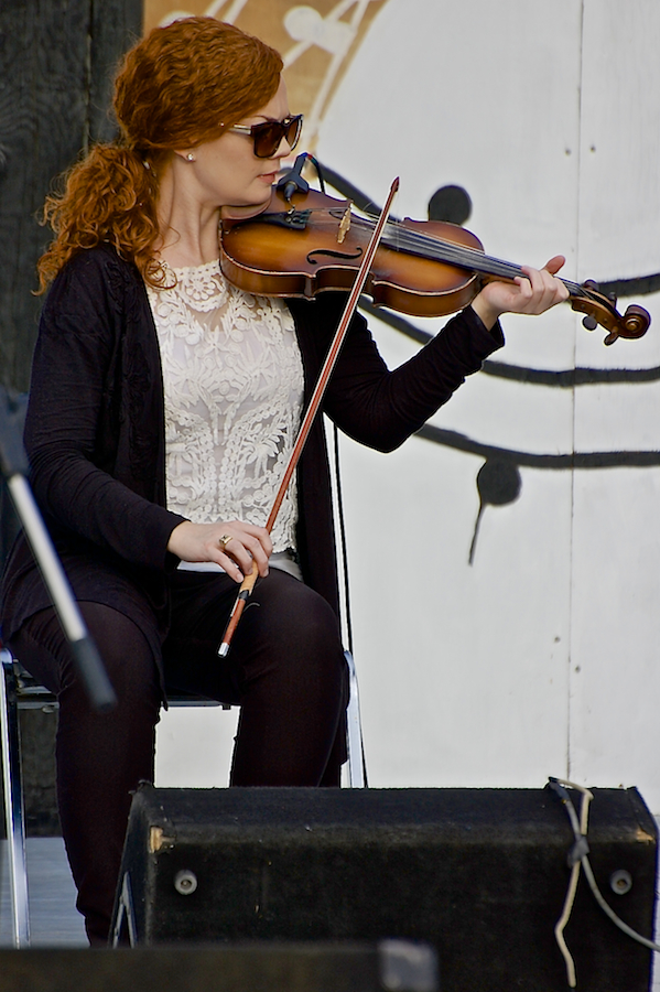Margie Beaton on fiddle