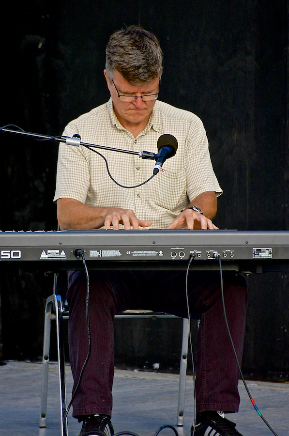 Lawrence Cameron on keyboard