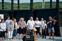 Cape Breton Fiddlers’ Association members during the tribute