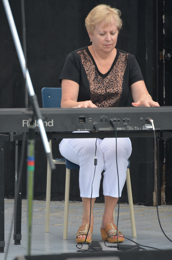 Betty Lou Beaton on keyboard