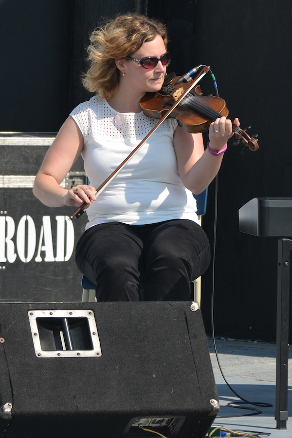 Leanne Aucoin on fiddle