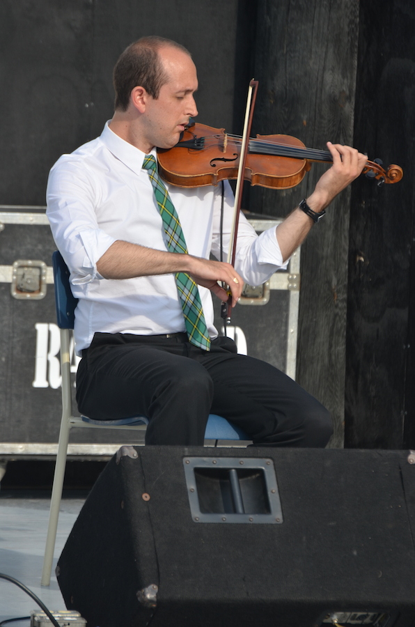 Bradley Reid on fiddle