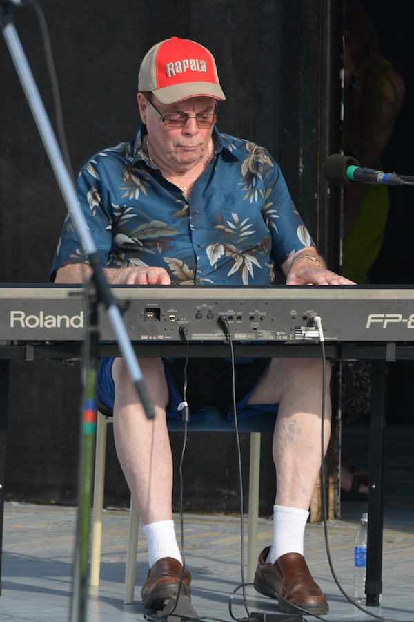 Doug MacPhee on solo keyboard