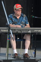 Doug MacPhee on keyboard