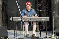 Doug MacPhee on solo keyboard