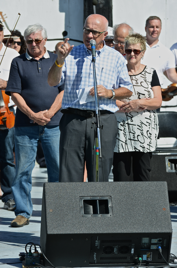 Bob MacEachern officially opens the Gala Concert
