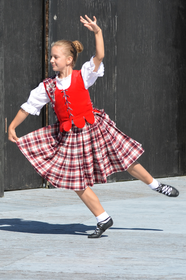 Sophie LeVert highland dancing