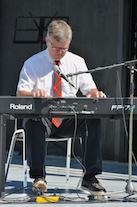 Lawrence Cameron on solo keyboard