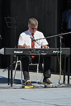Lawrence Cameron on keyboard