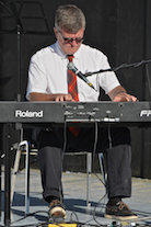 Lawrence Cameron on keyboard
