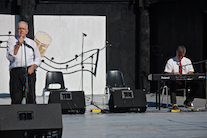 Joe MacNeil sings Make and Break Harbour accompanied by Lawrence Cameron on keyboard
