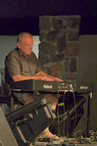 Sheumas MacNeil on keyboard