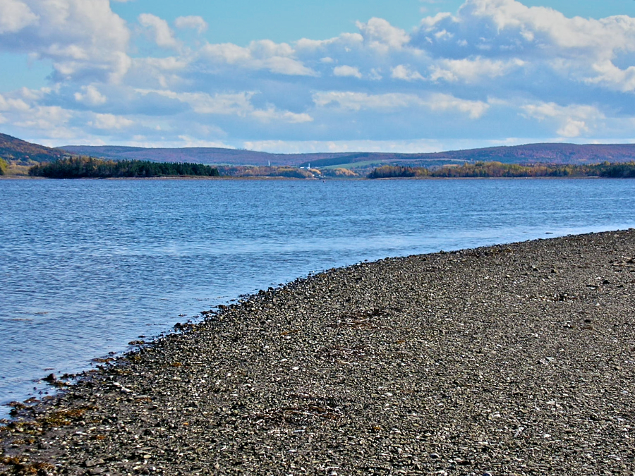 Looking Upstream from Sams Point