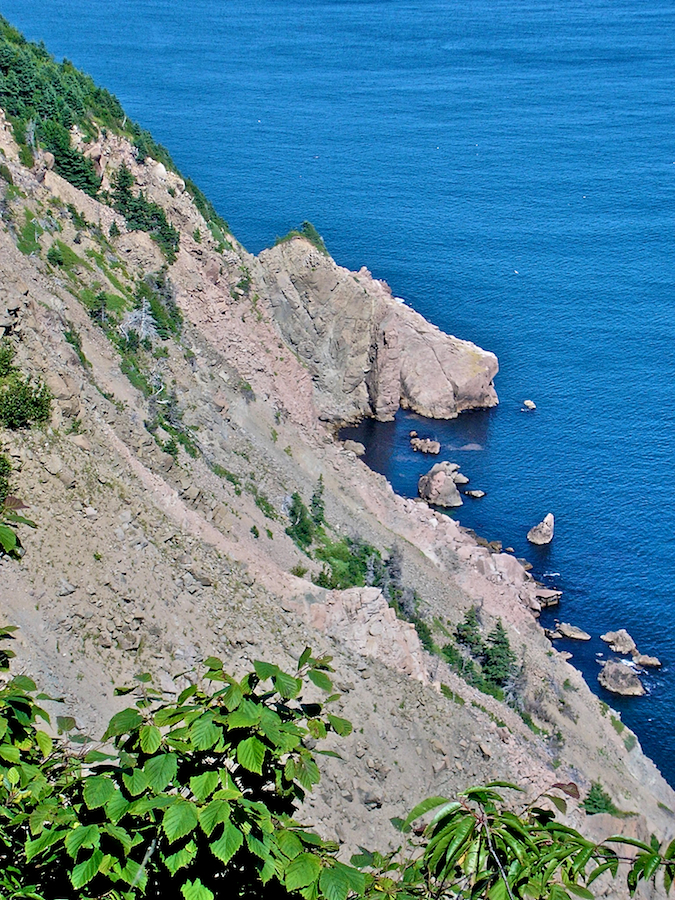 Rocks below the second look-off