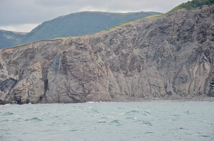 Southern continuation of the shore below the “ramp”