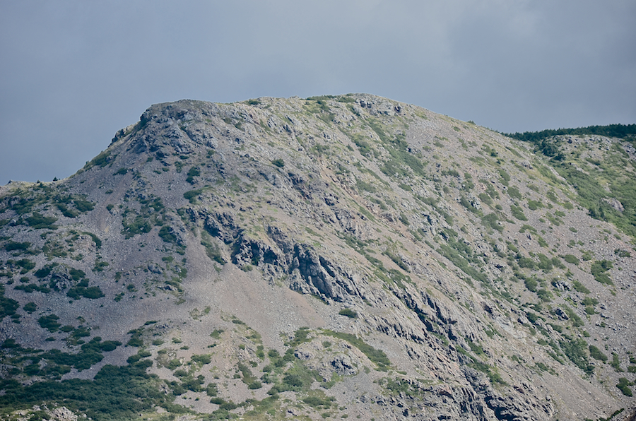 The great crest on “Big Head Mountain”
