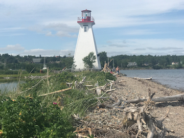 kidston_Island_lighthouse.jpg