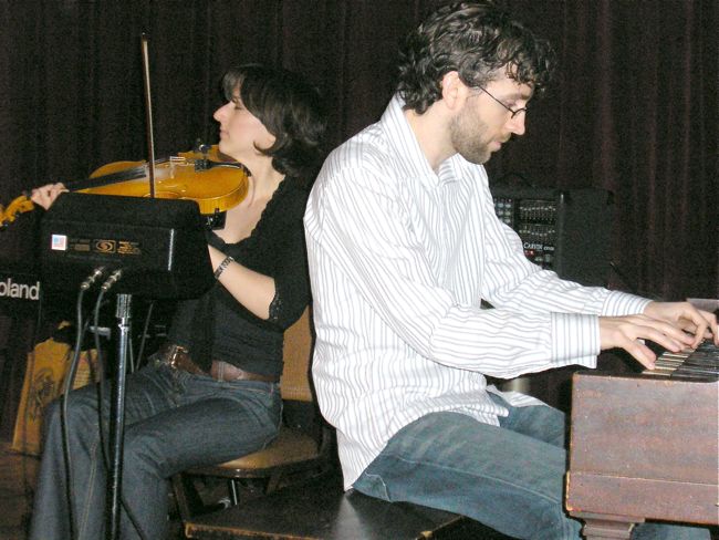 01_pb185515.jpg