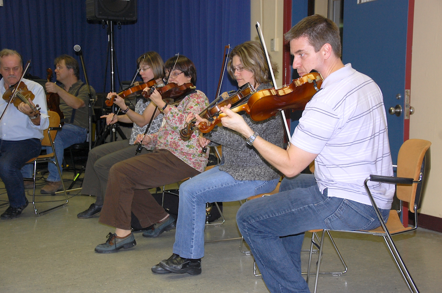 Photo of Ottawa Cape Breton Session jamming
