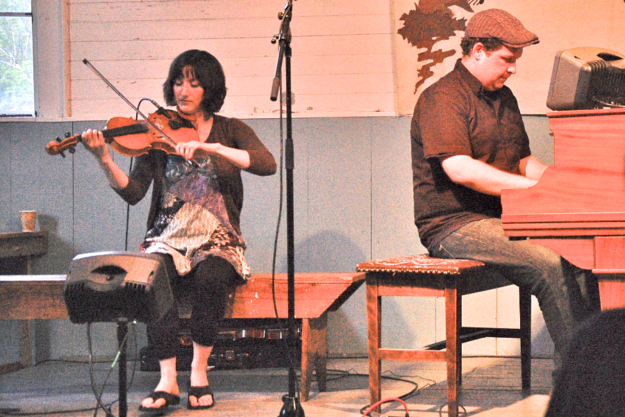 Kimberley Fraser and Troy MacGillivray